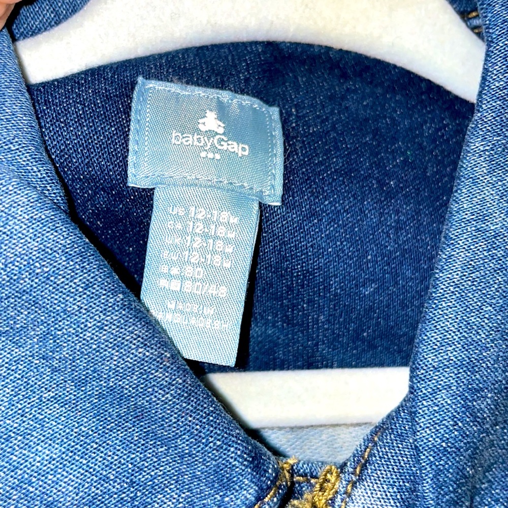 Jean jacket - Picture 2 of 4